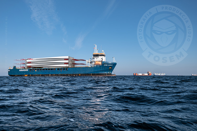 statki gdynia transport turbin