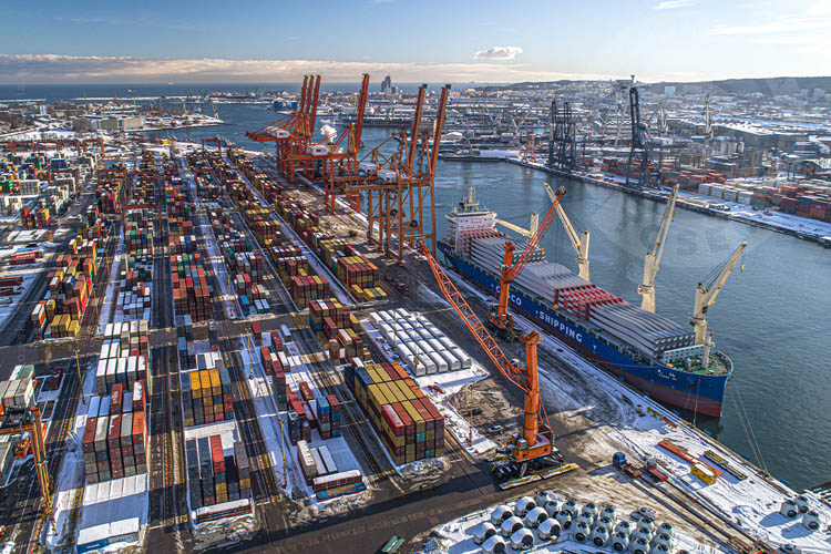 regordowy ładunek turbin port gdynia