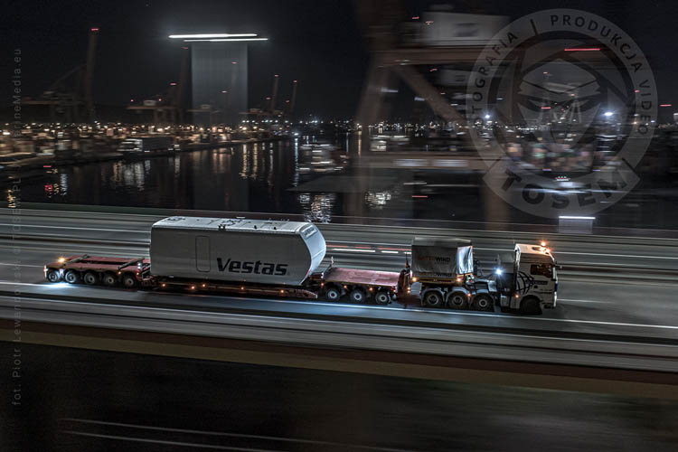 gdynia vestas port transport